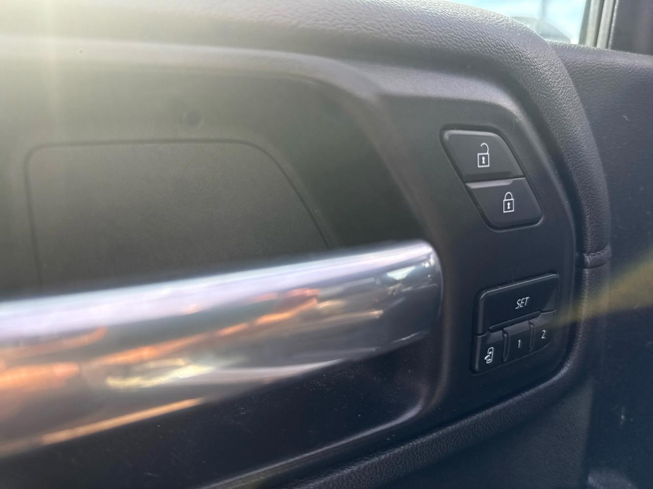 GMC Sierra 3500HD 4WD Crew Cab 159" Denali 2021