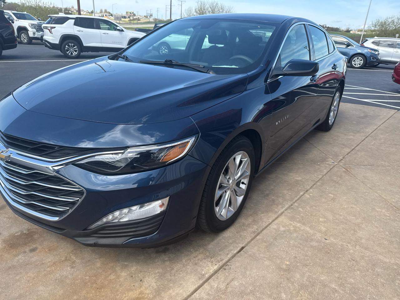 Chevrolet Malibu 4dr Sdn LT 2021