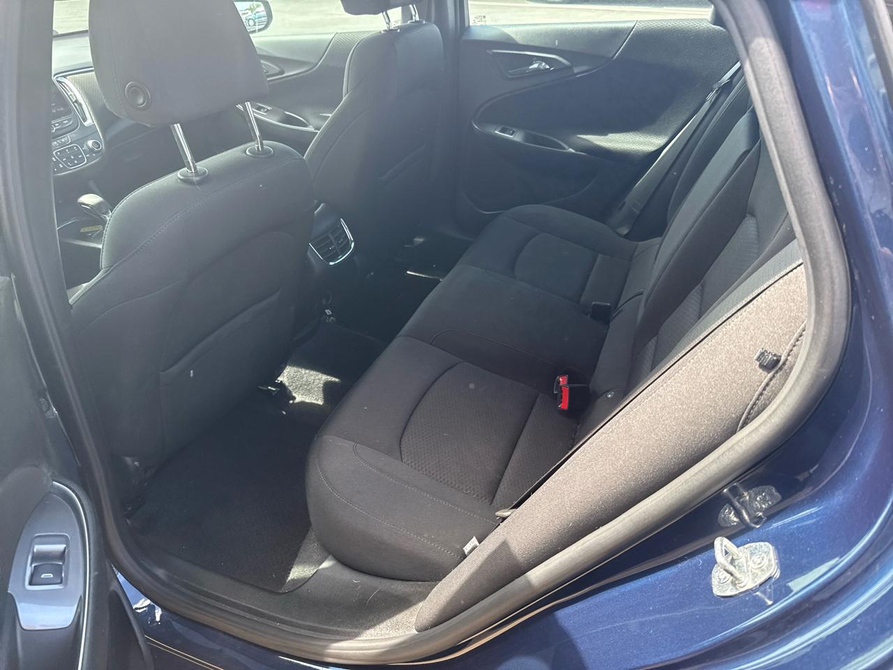 Chevrolet Malibu 4dr Sdn LT 2021