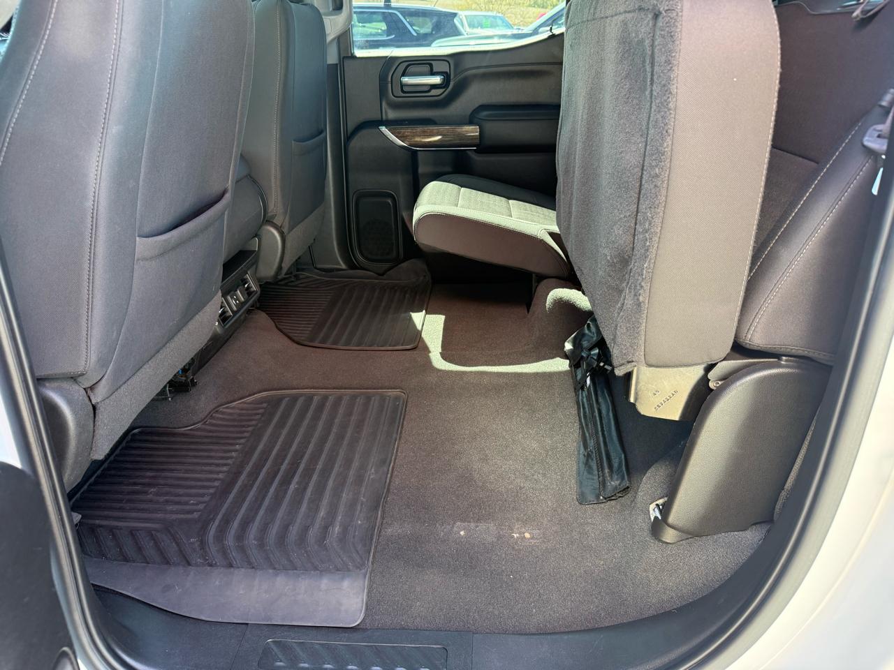 GMC Sierra 1500 Limited 4WD Crew Cab 147" SLE 2022