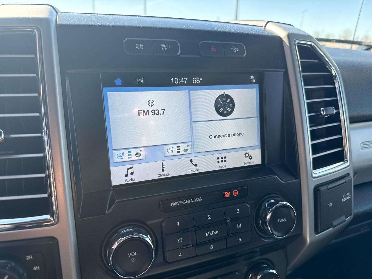 Ford Super Duty F-350 SRW Lariat 4WD Crew Cab 6.75' Box 2017