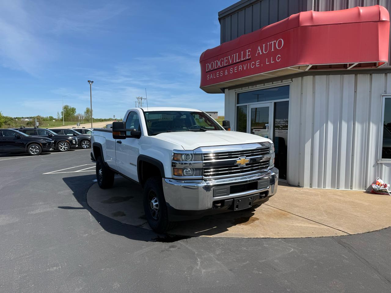 Chevrolet Silverado 2500HD Built After Aug 14 4WD Reg Cab 133.6" Work Truck 2015