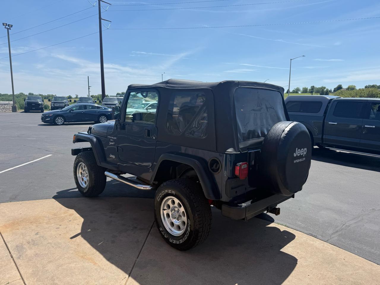 Jeep Wrangler 2dr Sport 2000