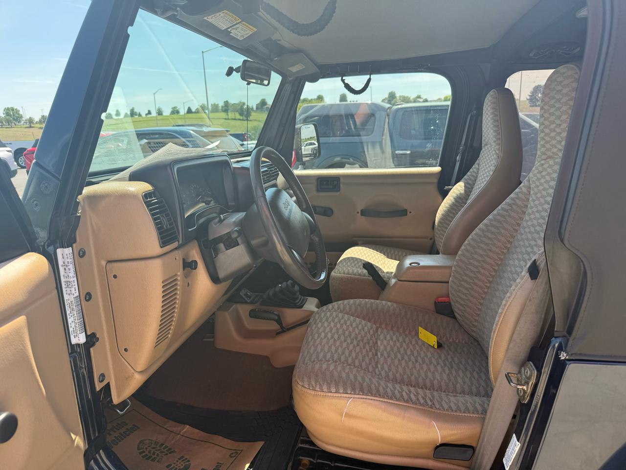 Jeep Wrangler 2dr Sport 2000