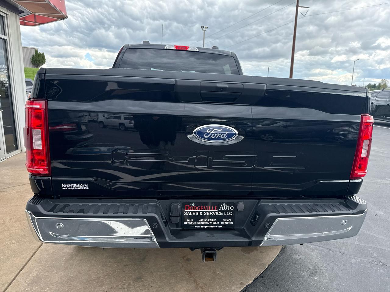 Ford F-150 XL 4WD SuperCrew 5.5' Box 2023