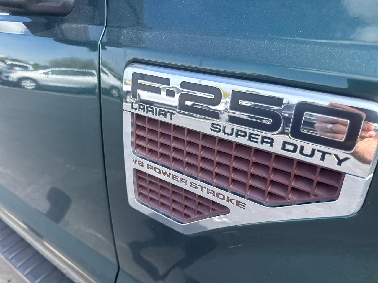 Ford Super Duty F-250 SRW Lariat 4WD Crew Cab 6.75' Box 2010