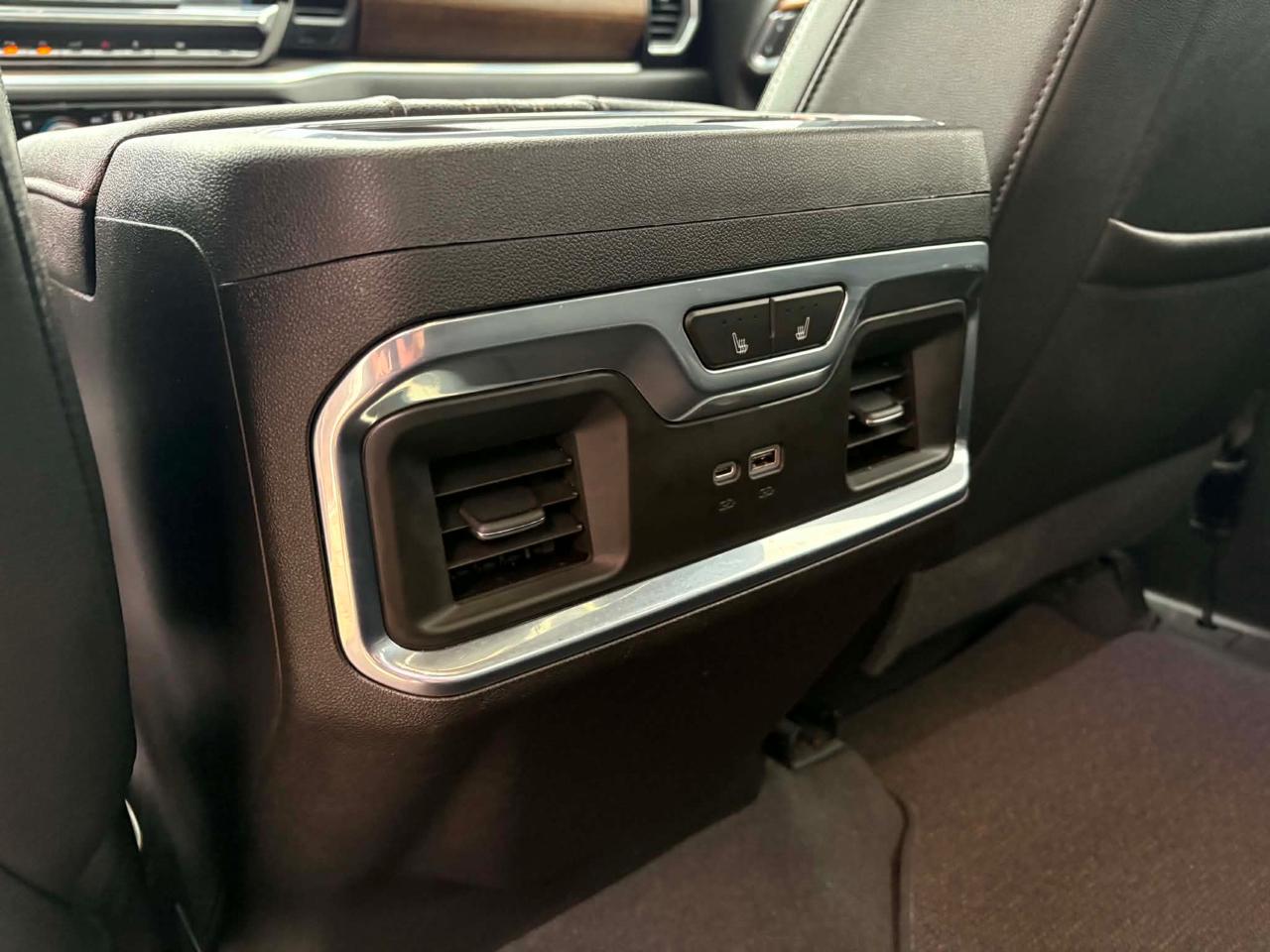 Chevrolet Silverado 1500 4WD Crew Cab 147" High Country 2022