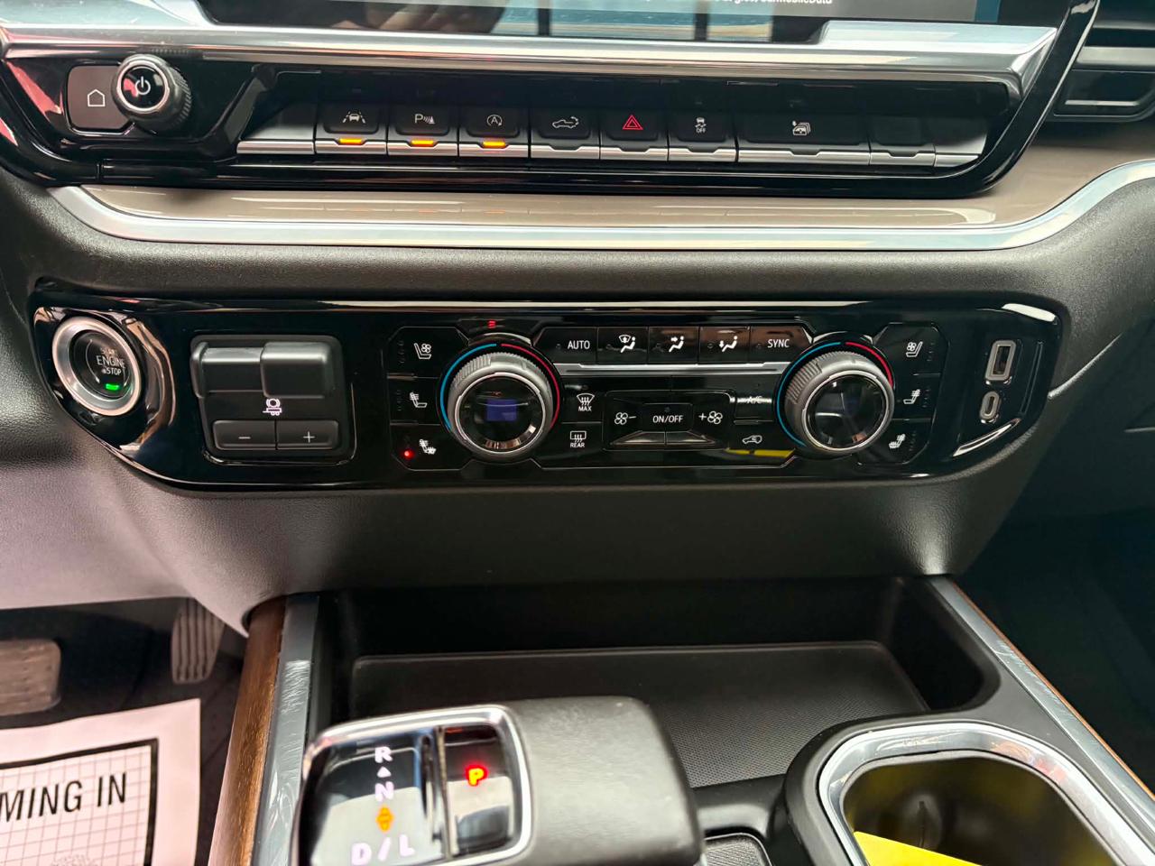 Chevrolet Silverado 1500 4WD Crew Cab 147" High Country 2022