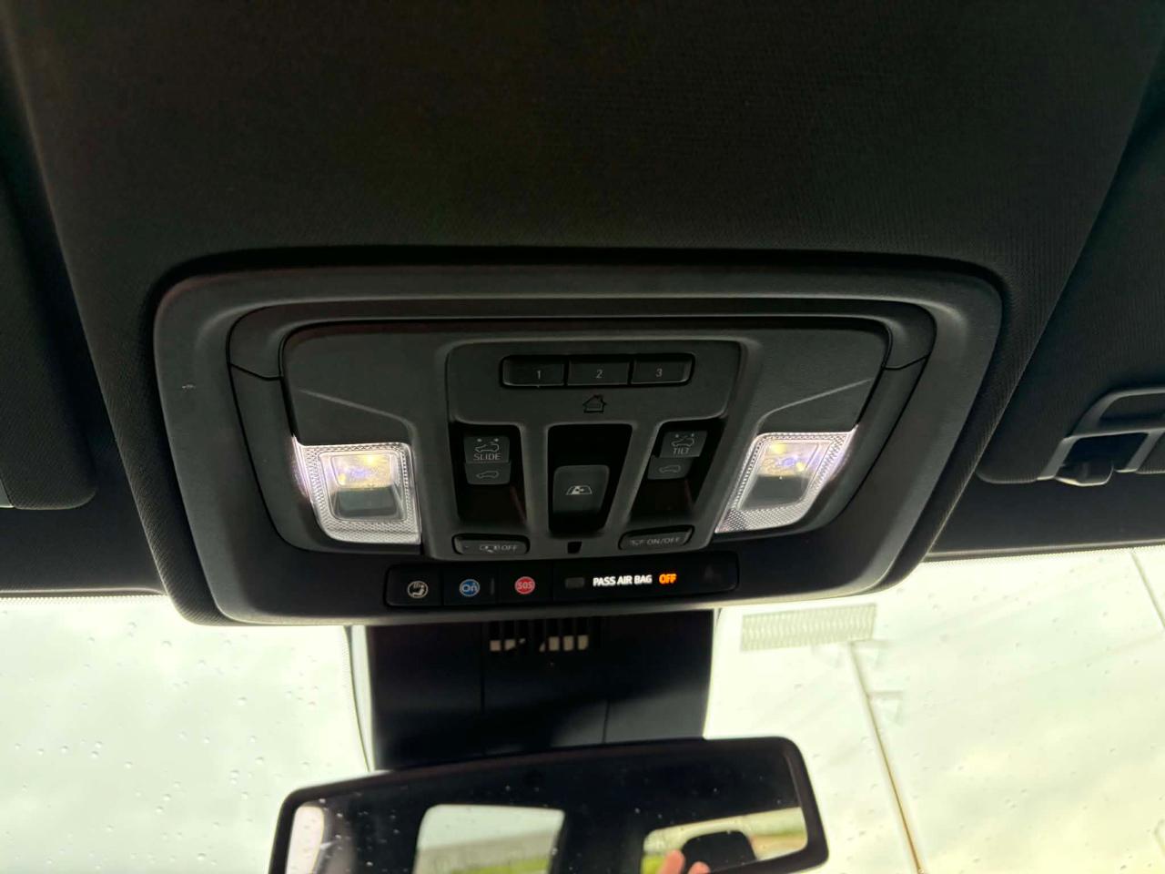 Chevrolet Silverado 1500 4WD Crew Cab 147" High Country 2022