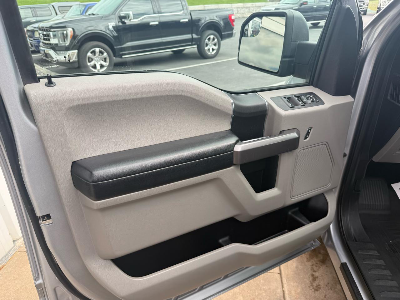Ford F-150 XLT 4WD SuperCrew 6.5' Box 2020