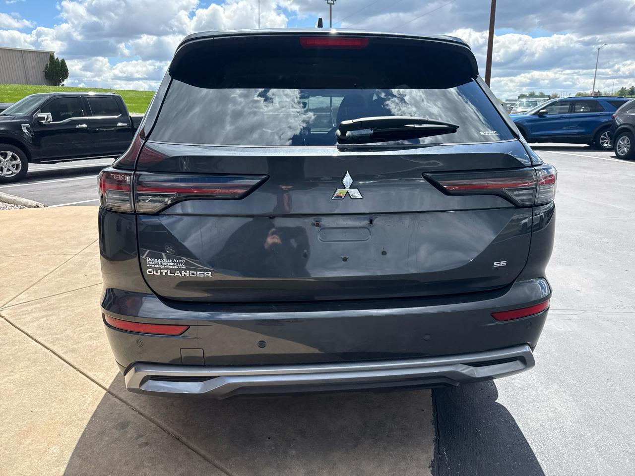 Mitsubishi Outlander SE S-AWC 2025