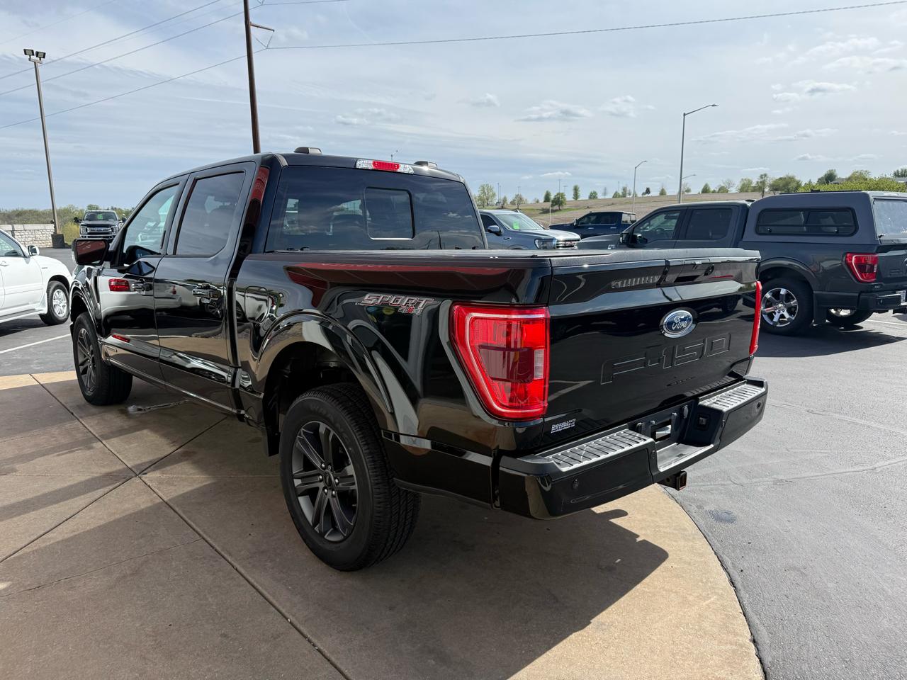 Ford F-150 XLT 4WD SuperCrew 6.5' Box 2023