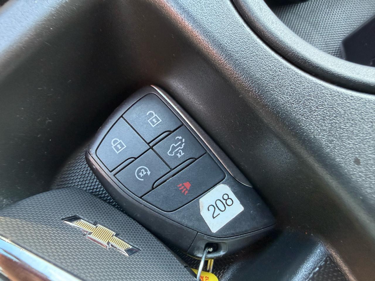 Chevrolet Silverado 1500 4WD Crew Cab 147" LT w/1LT 2024
