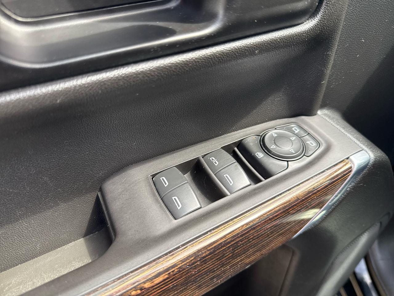 GMC Sierra 1500 4WD Crew Cab 157" Elevation 2021