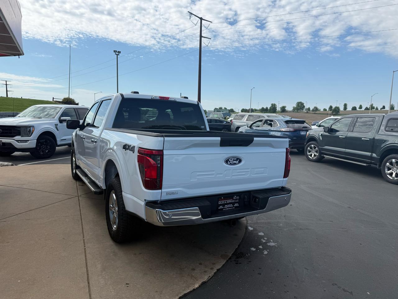 Ford F-150 XLT 4WD SuperCrew 5.5' Box 2025