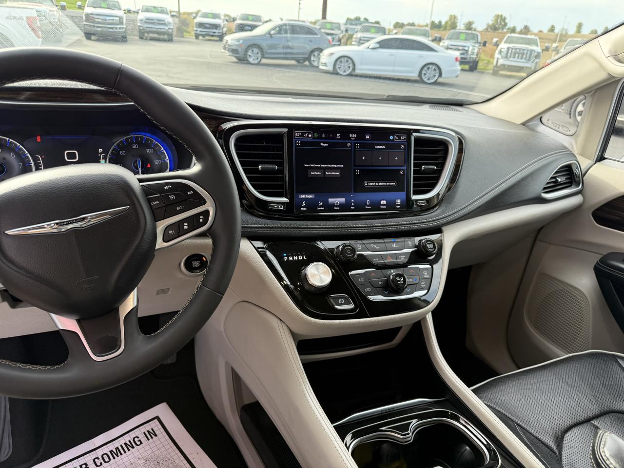 Chrysler Pacifica Limited FWD 2023