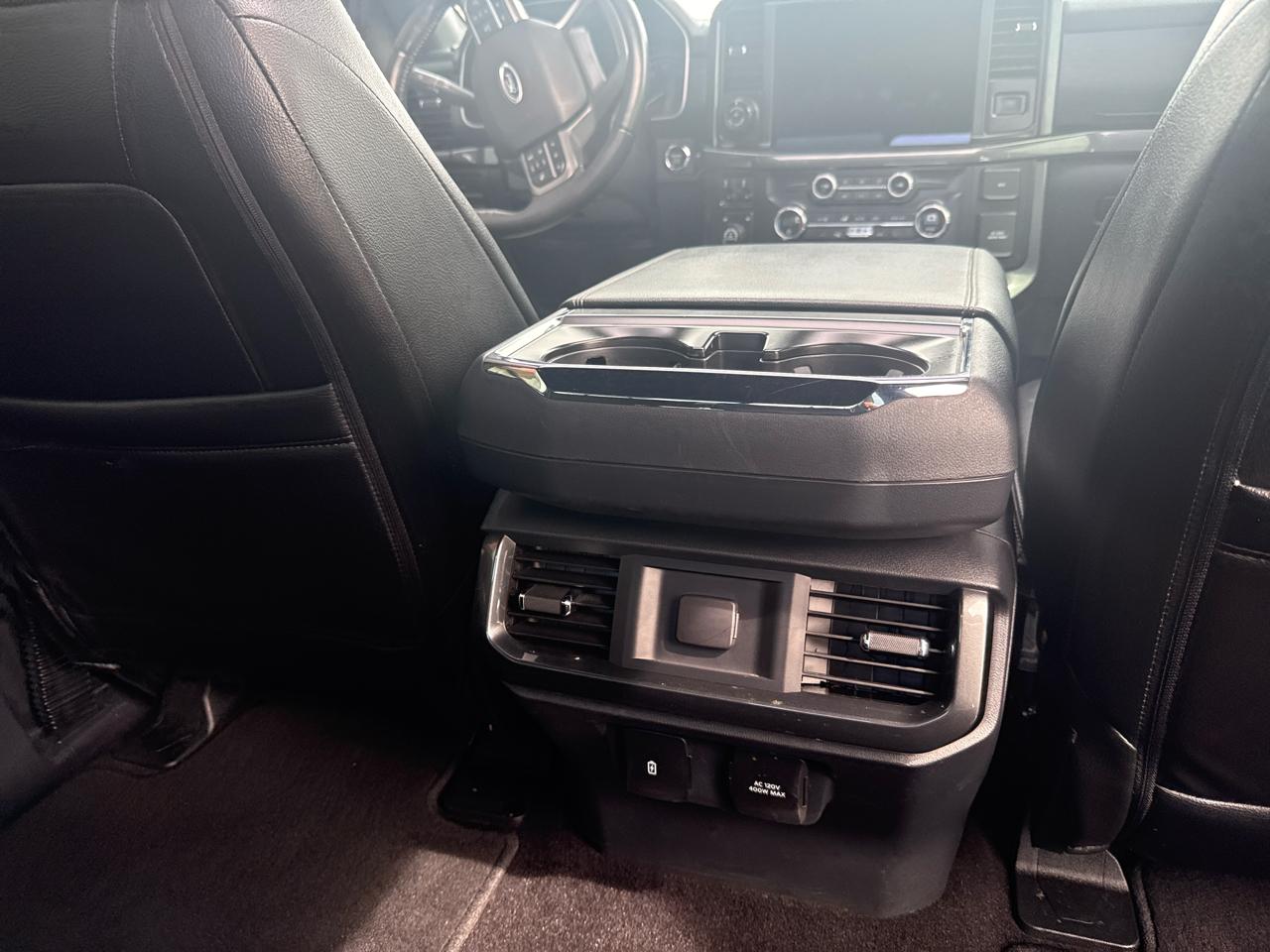 Ford F-150 SuperCrew 150" Lariat 4WD 2021
