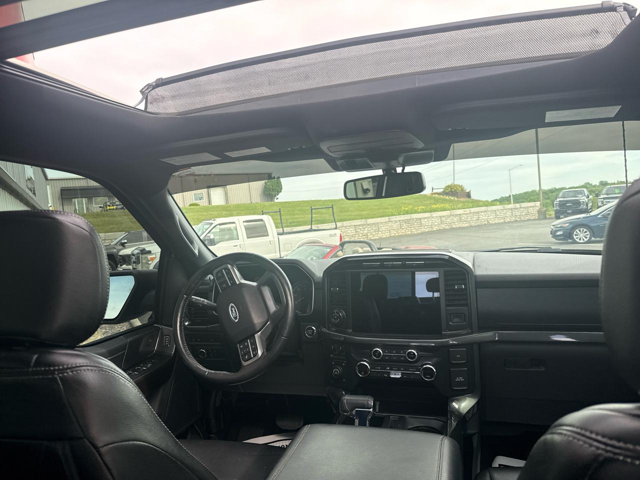 Ford F-150 SuperCrew 150" Lariat 4WD 2021
