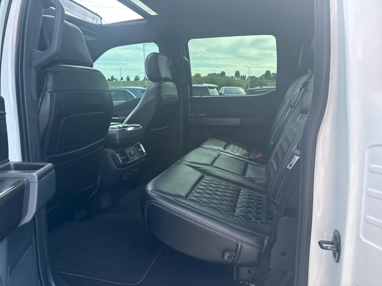 Ford F-150 SuperCrew 150" Lariat 4WD 2021