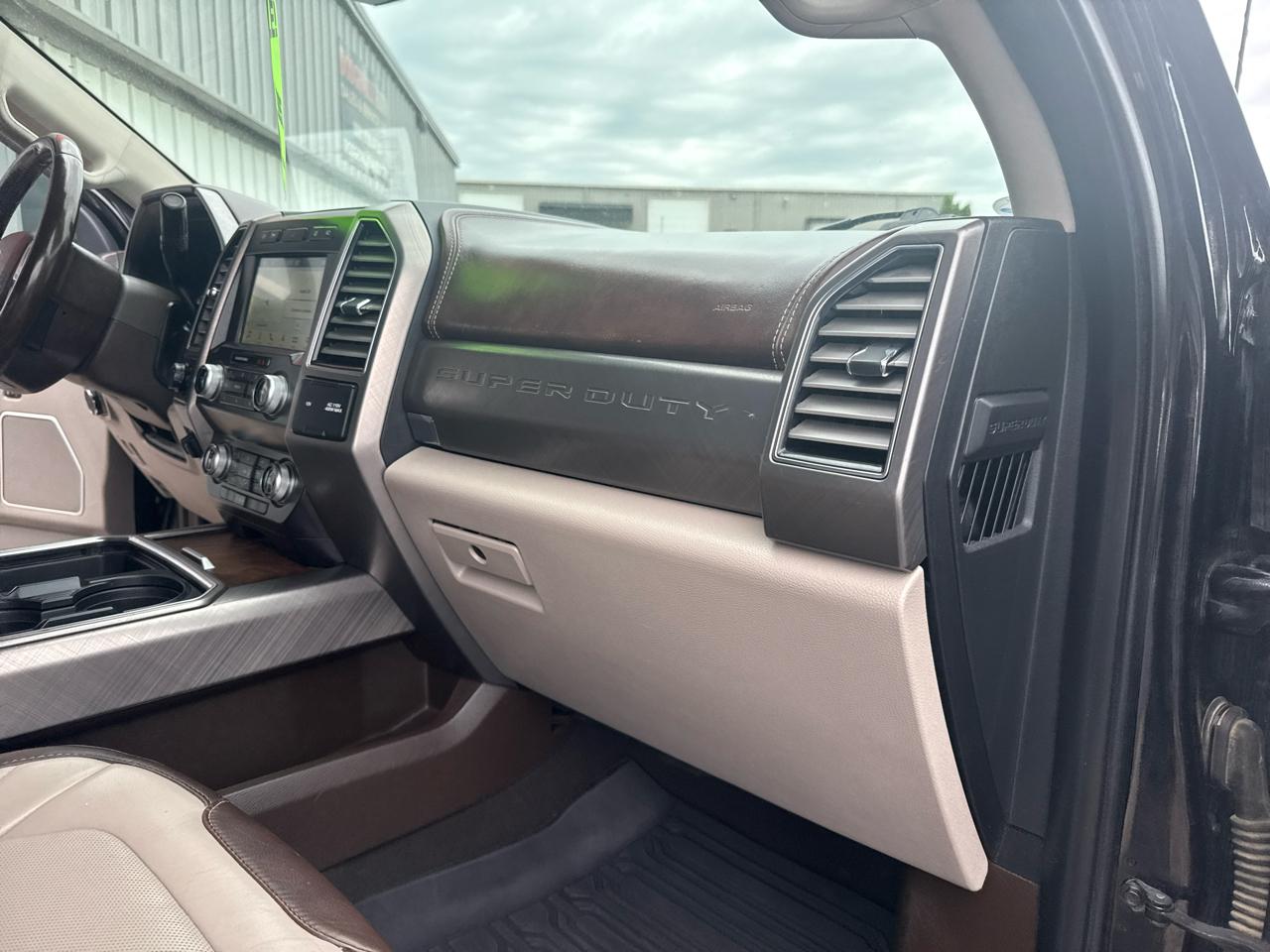 Ford Super Duty F-250 SRW Limited 4WD Crew Cab 6.75' Box 2019