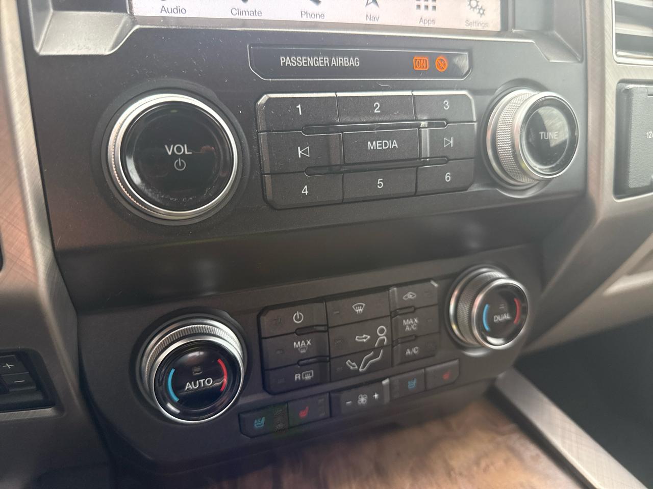 Ford Super Duty F-250 SRW Limited 4WD Crew Cab 6.75' Box 2019