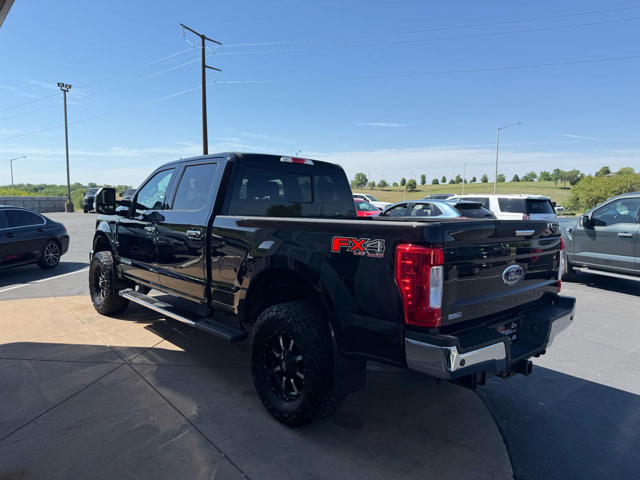 Ford Super Duty F-250 SRW XLT 4WD Crew Cab 6.75' Box 2018