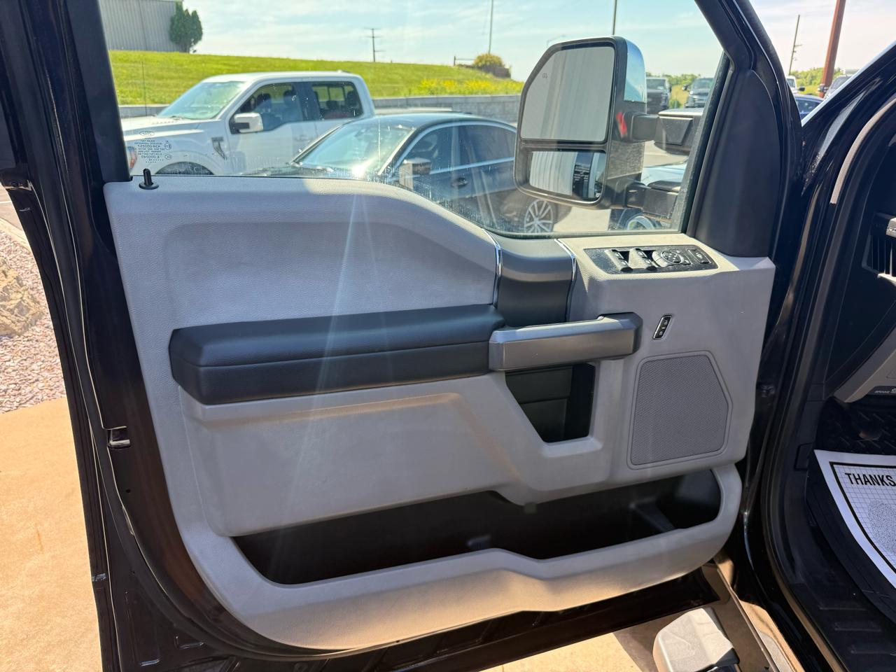 Ford Super Duty F-250 SRW XLT 4WD Crew Cab 6.75' Box 2018