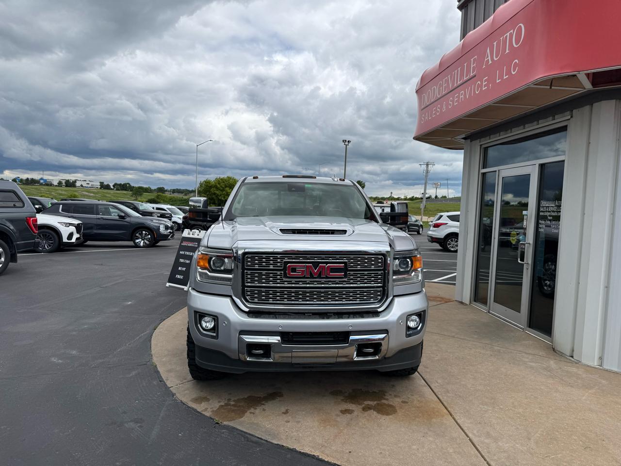 GMC Sierra 2500HD 4WD Crew Cab 153.7" Denali 2018