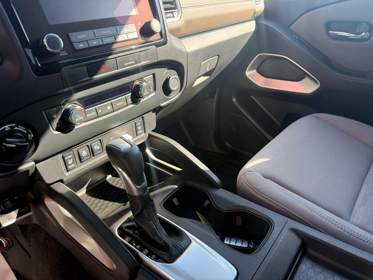 Nissan Frontier Crew Cab 4x4 SV Auto 2022