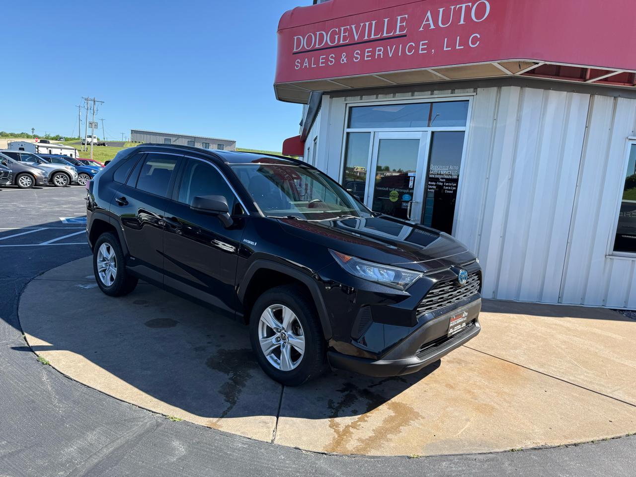 Toyota RAV4 Hybrid LE AWD (Natl) 2021