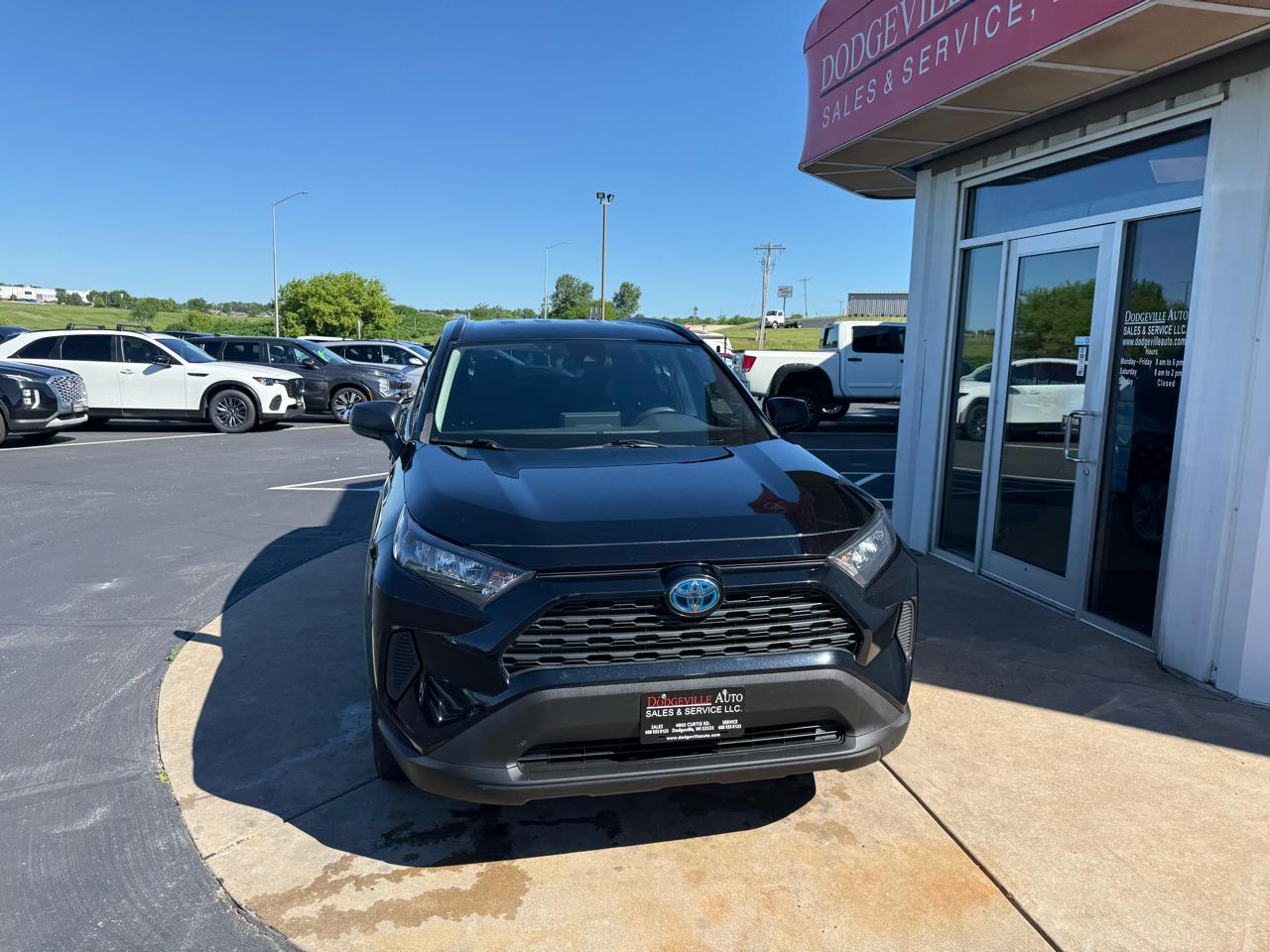 Toyota RAV4 Hybrid LE AWD (Natl) 2021