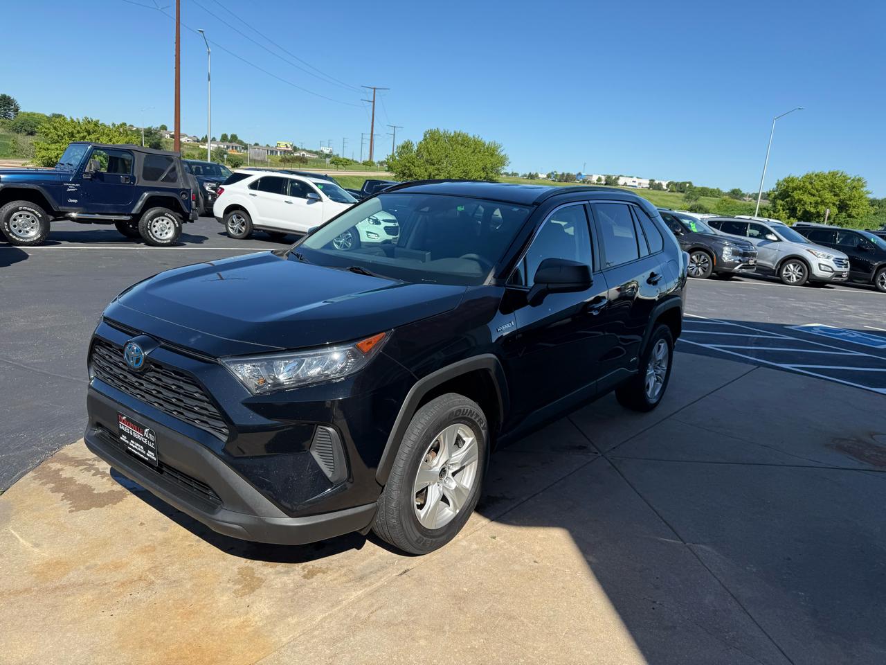Toyota RAV4 Hybrid LE AWD (Natl) 2021
