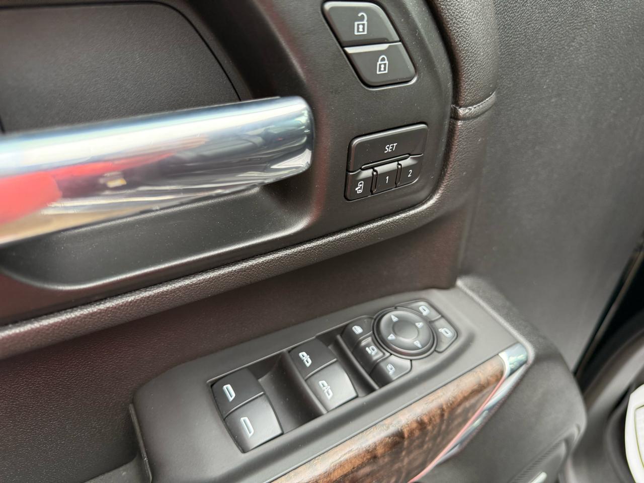 GMC Sierra 2500HD 4WD Crew Cab 159" Denali 2020