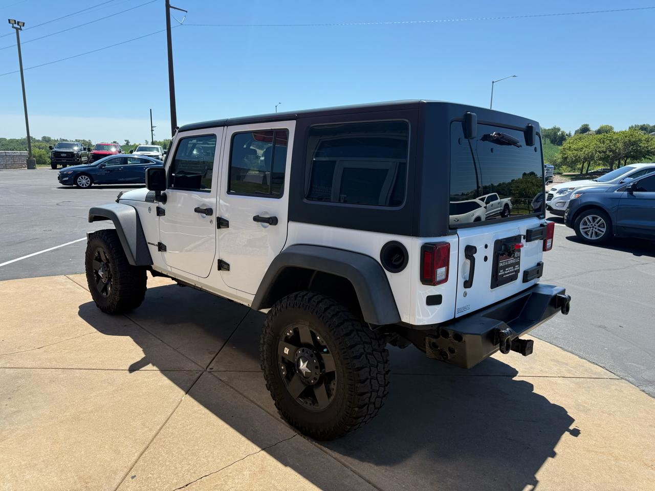 Jeep Wrangler Unlimited 4WD 4dr Sport 2016