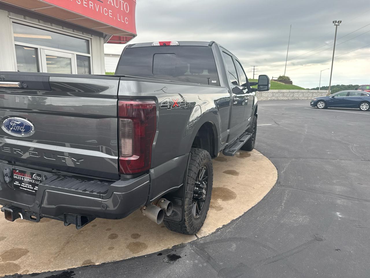 Ford Super Duty F-350 SRW Lariat 4WD Crew Cab 6.75' Box 2019