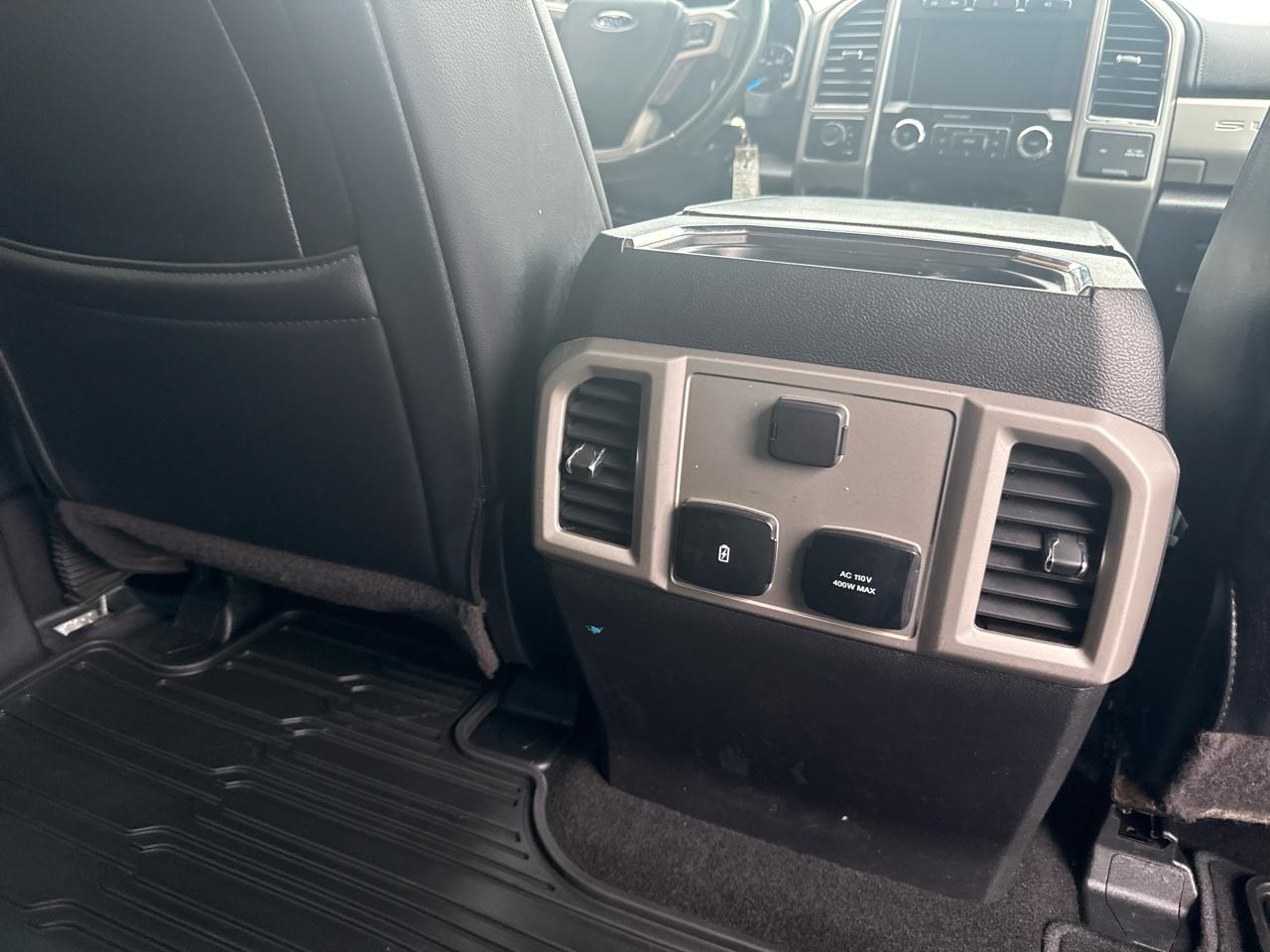 Ford Super Duty F-350 SRW Lariat 4WD Crew Cab 6.75' Box 2019