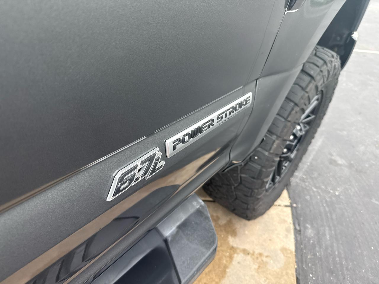 Ford Super Duty F-350 SRW Lariat 4WD Crew Cab 6.75' Box 2019