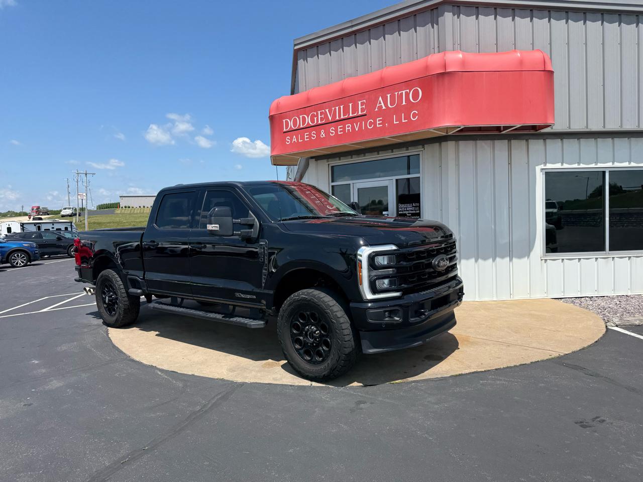 Ford Super Duty F-250 SRW Lariat 4WD Crew Cab 6.75' Box 2024