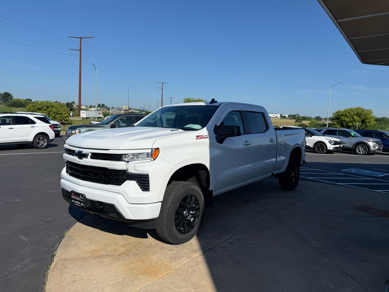 Chevrolet Silverado 1500 4WD Crew Cab 157" RST 2022