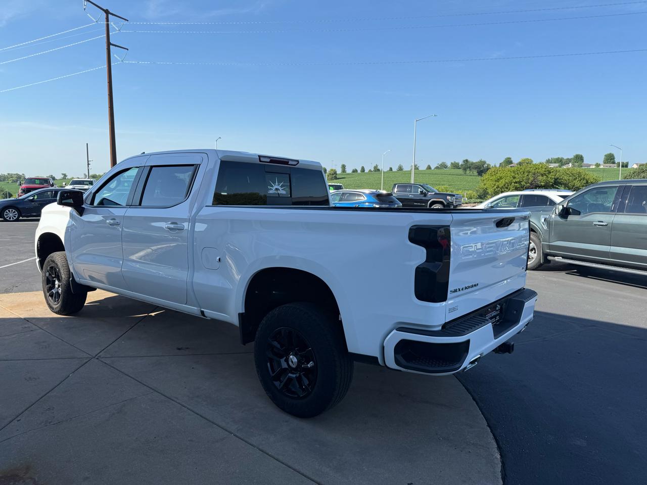 Chevrolet Silverado 1500 4WD Crew Cab 157" RST 2022