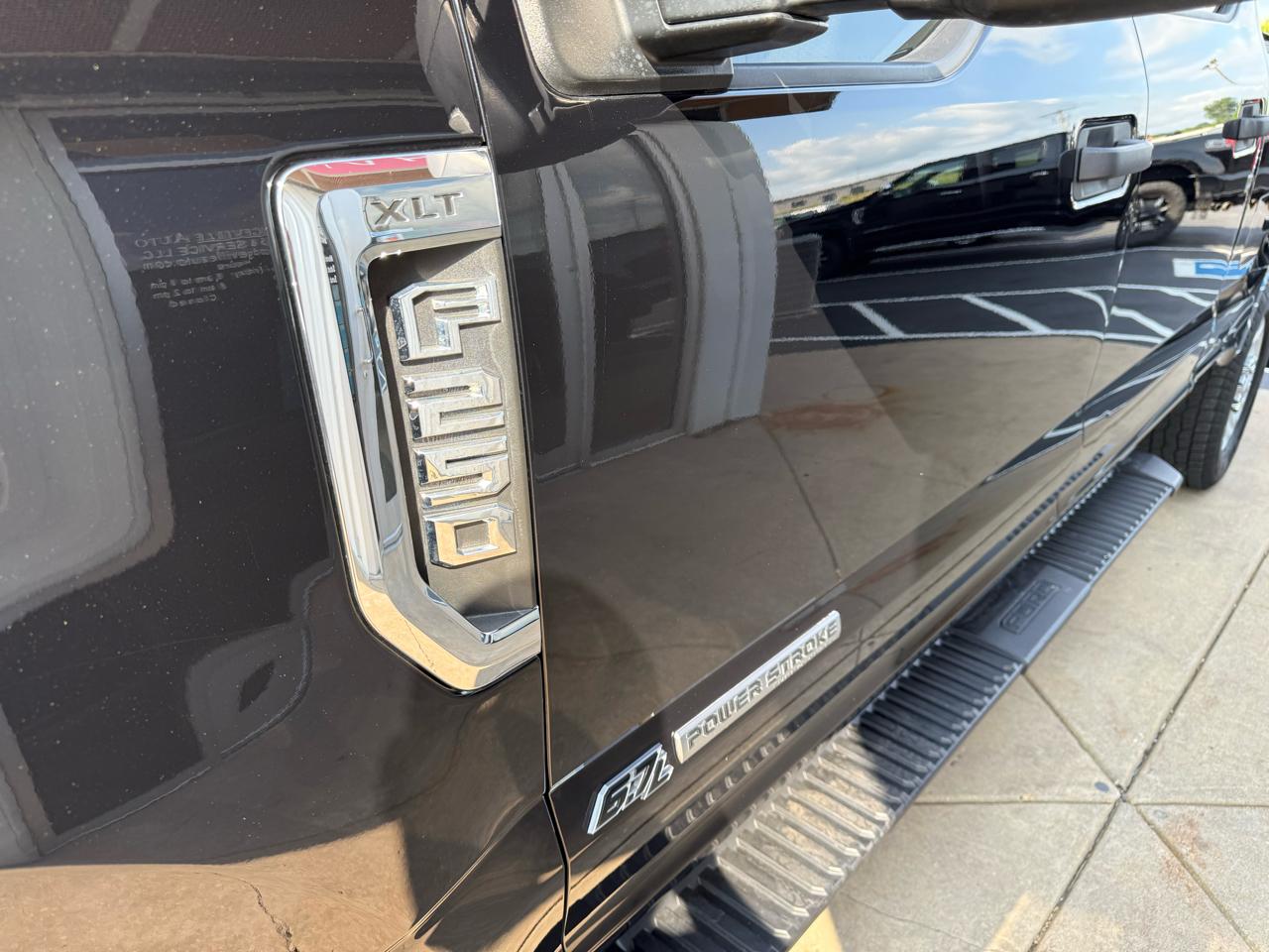 Ford Super Duty F-250 SRW XLT 4WD Crew Cab 6.75' Box 2019