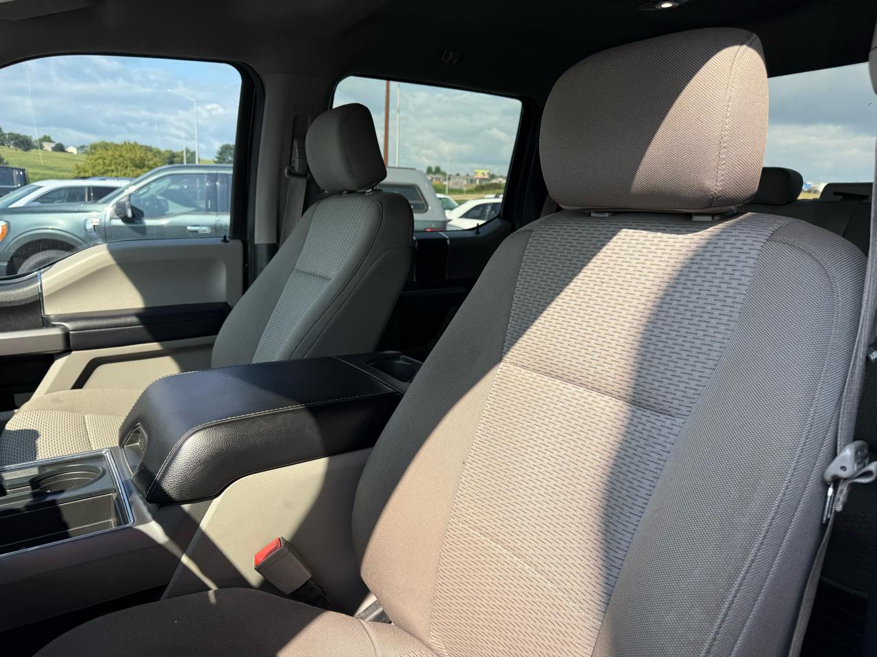 Ford Super Duty F-250 SRW XLT 4WD Crew Cab 6.75' Box 2019