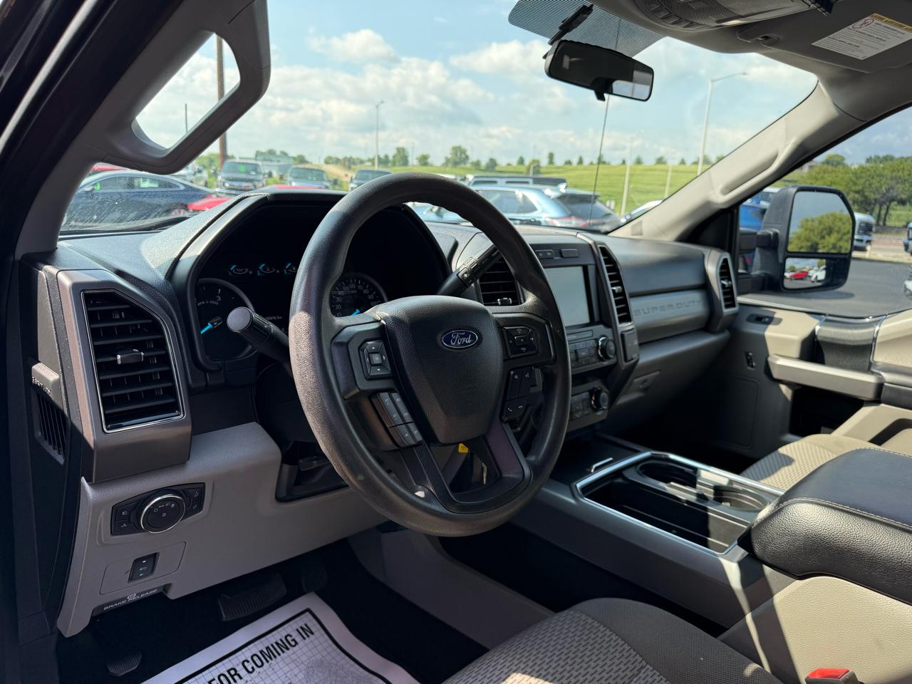 Ford Super Duty F-250 SRW XLT 4WD Crew Cab 6.75' Box 2019