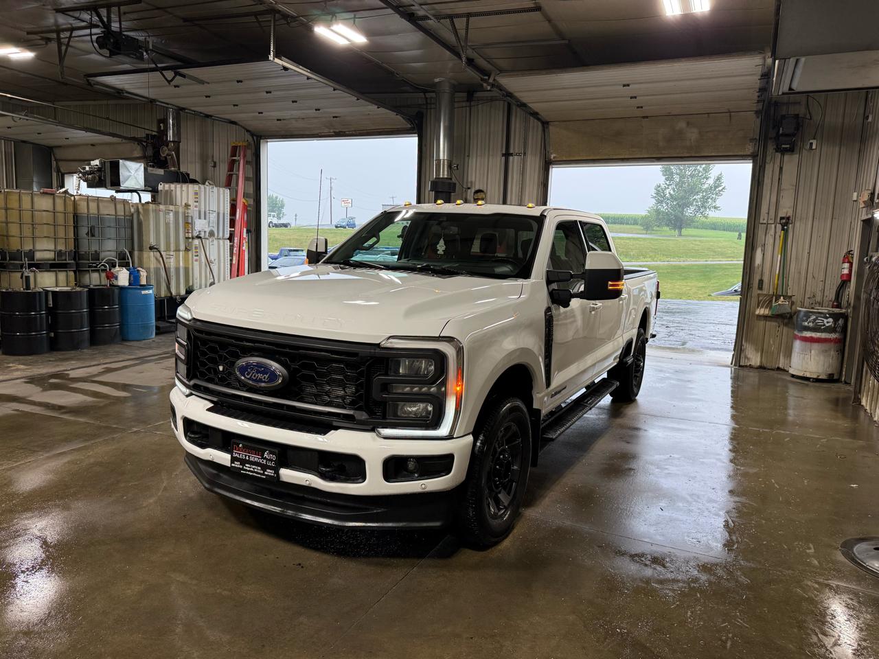 Ford Super Duty F-250 SRW Lariat 4WD Crew Cab 6.75' Box 2023
