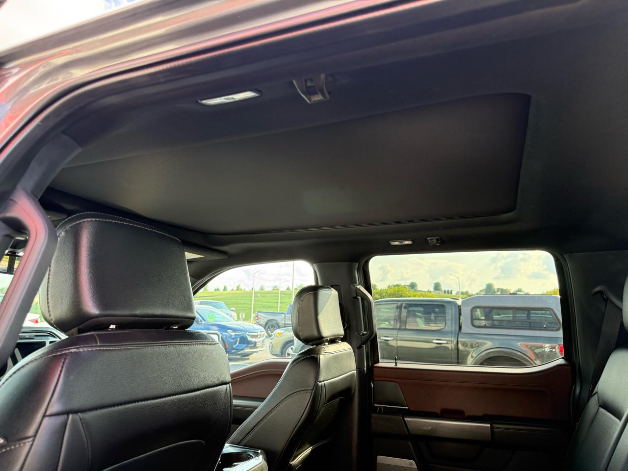 Ford F-150 Lariat SuperCrew Short Bed 4WD 2023