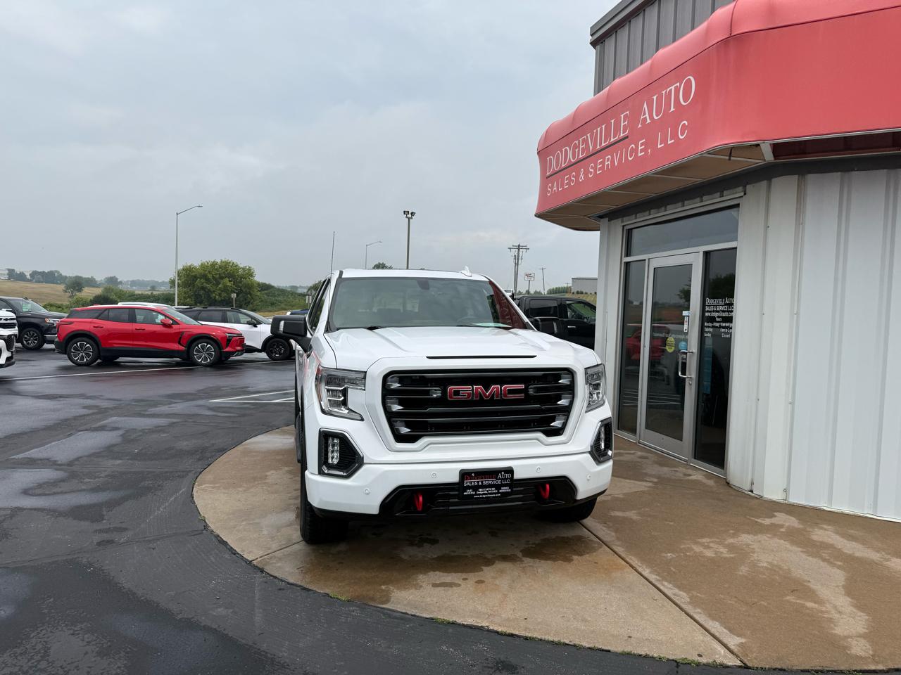 GMC Sierra 1500 4WD Crew Cab 147" AT4 2021