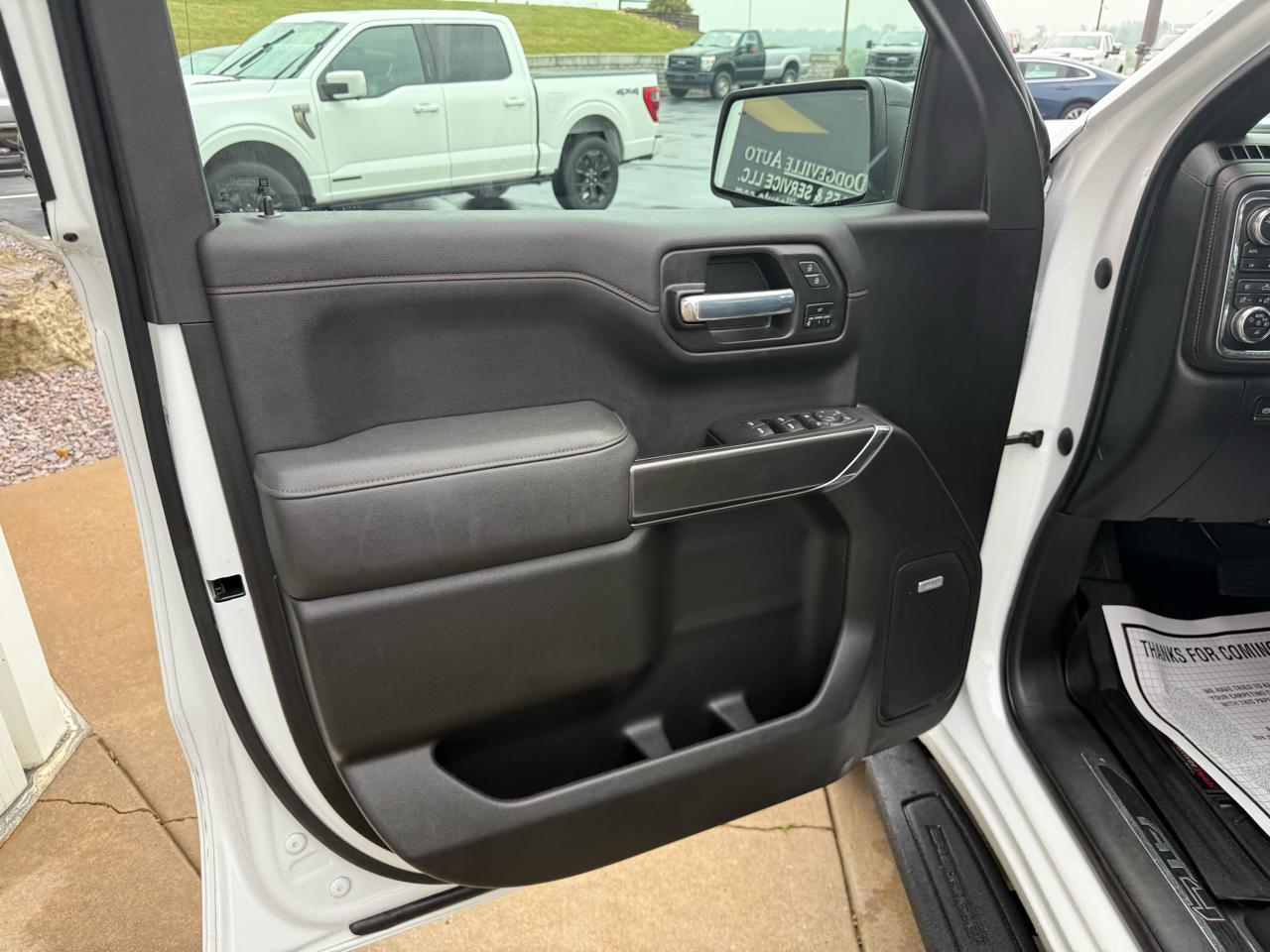 GMC Sierra 1500 4WD Crew Cab 147" AT4 2021
