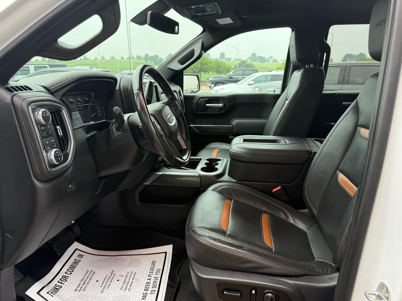 GMC Sierra 1500 4WD Crew Cab 147" AT4 2021