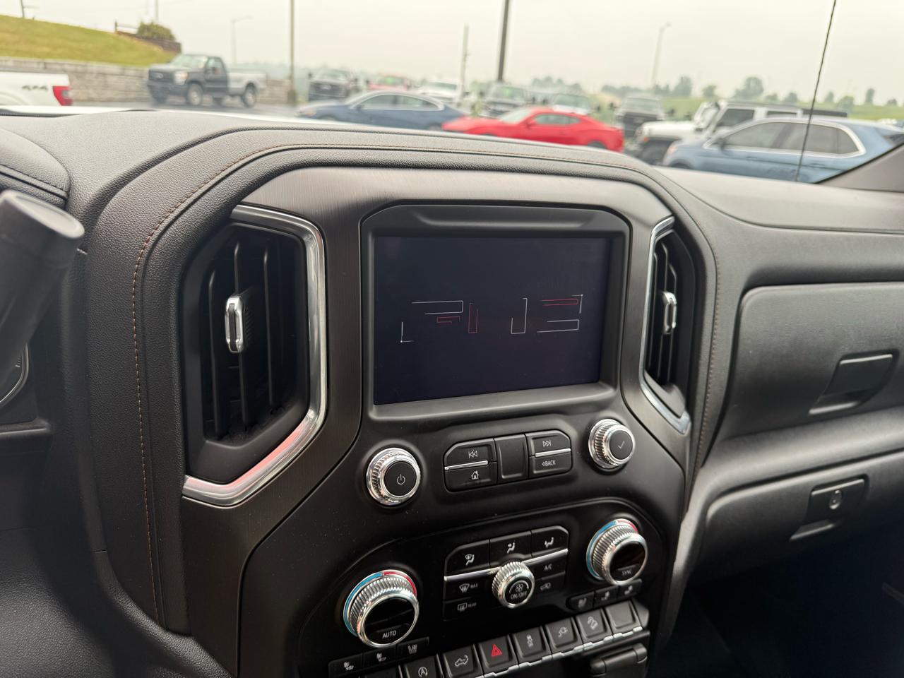 GMC Sierra 1500 4WD Crew Cab 147" AT4 2021