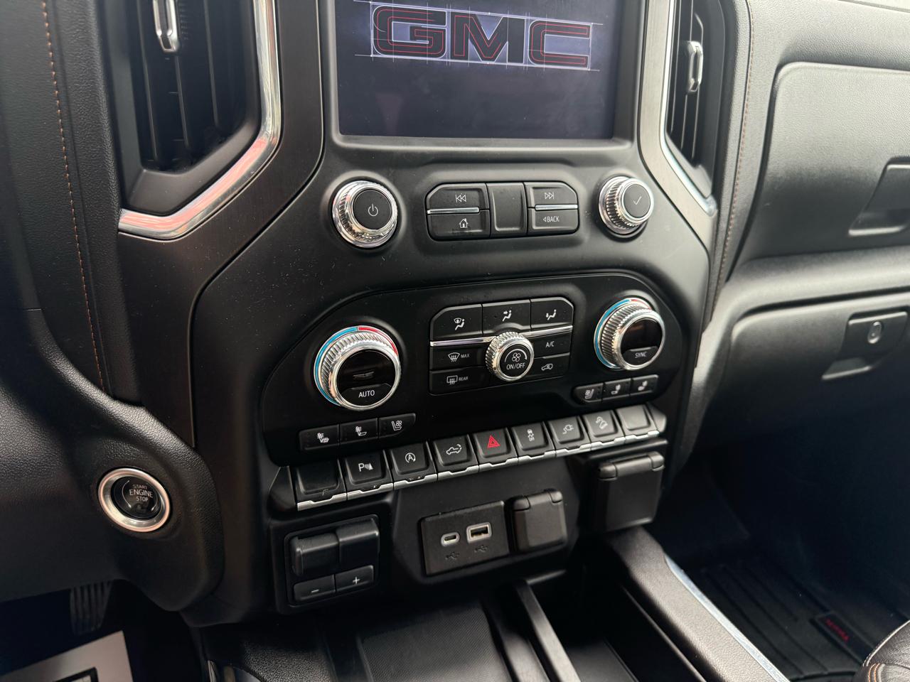 GMC Sierra 1500 4WD Crew Cab 147" AT4 2021
